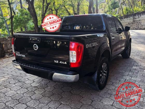 2018 NISSAN FRONTIER BLINDÉ B4