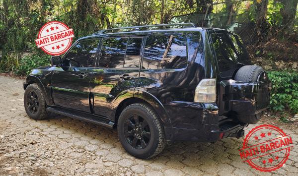 2011 MITSUBISHI MONTERO BLINDÉ B4