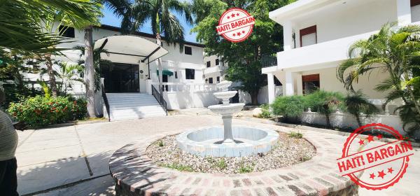 PROPRIÉTÉ À VENDRE – ZONE: VIVY MITCHEL/CARADEUX