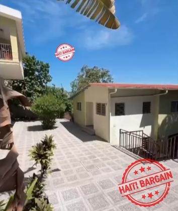 APPARTEMENT A LOUER - ZONE: PELERIN 3