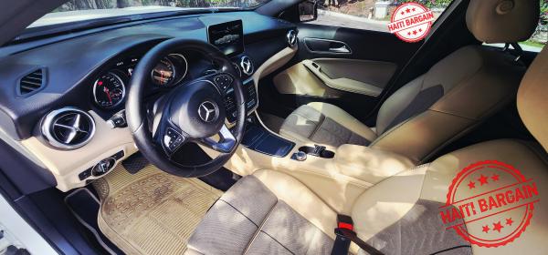 2018 MERCEDES GLA250
