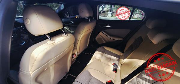 2018 MERCEDES GLA250