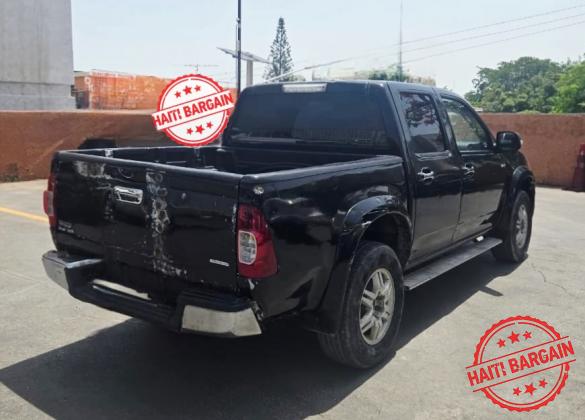 2011 ISUZU D-MAX