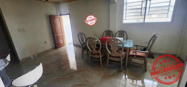 APPARTEMENT À LOUER – ZONE: THOMASSIN 37
